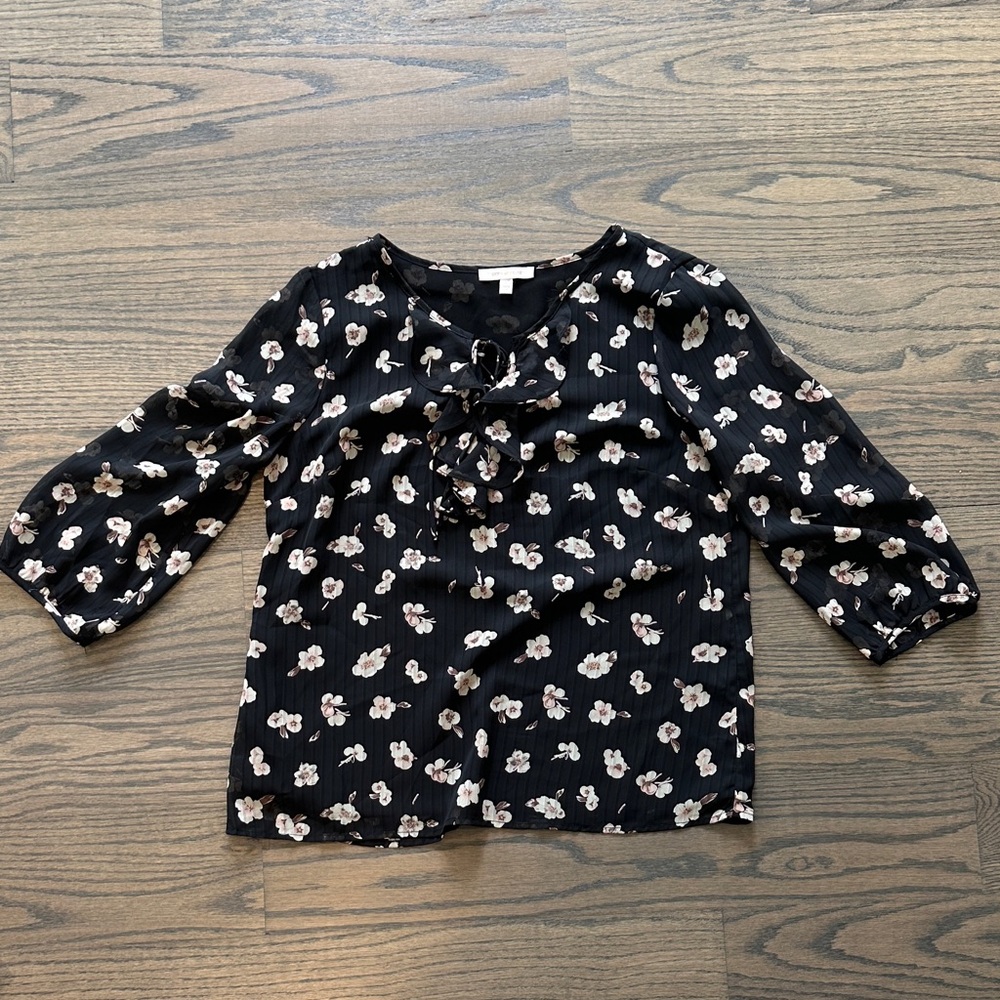Skies Are Blue Floral Black Blouse